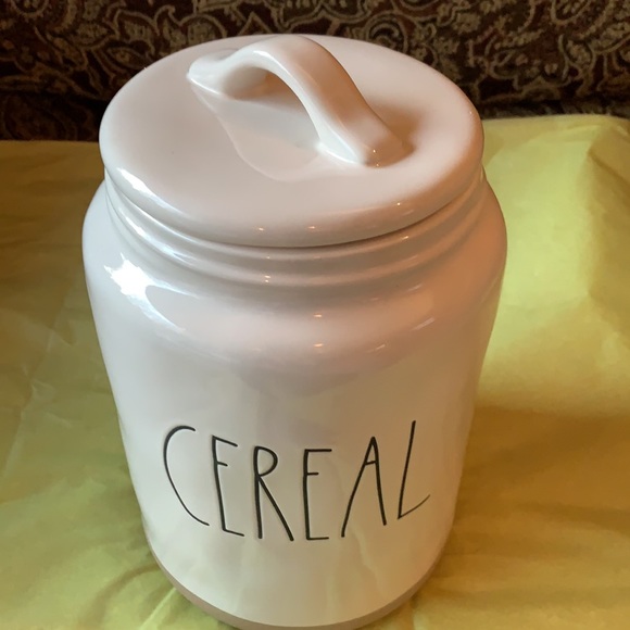 Rae Dunn CEREAL Canister with exposed clay base - Picture 3 of 7